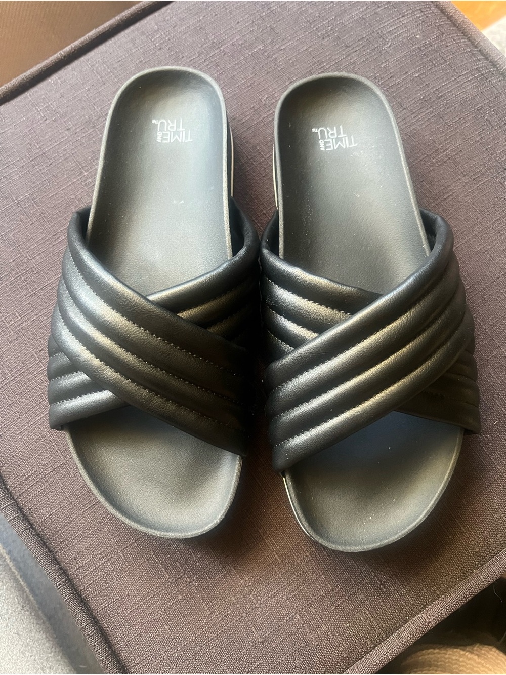Time and Tru Crisscross Slide Sandals